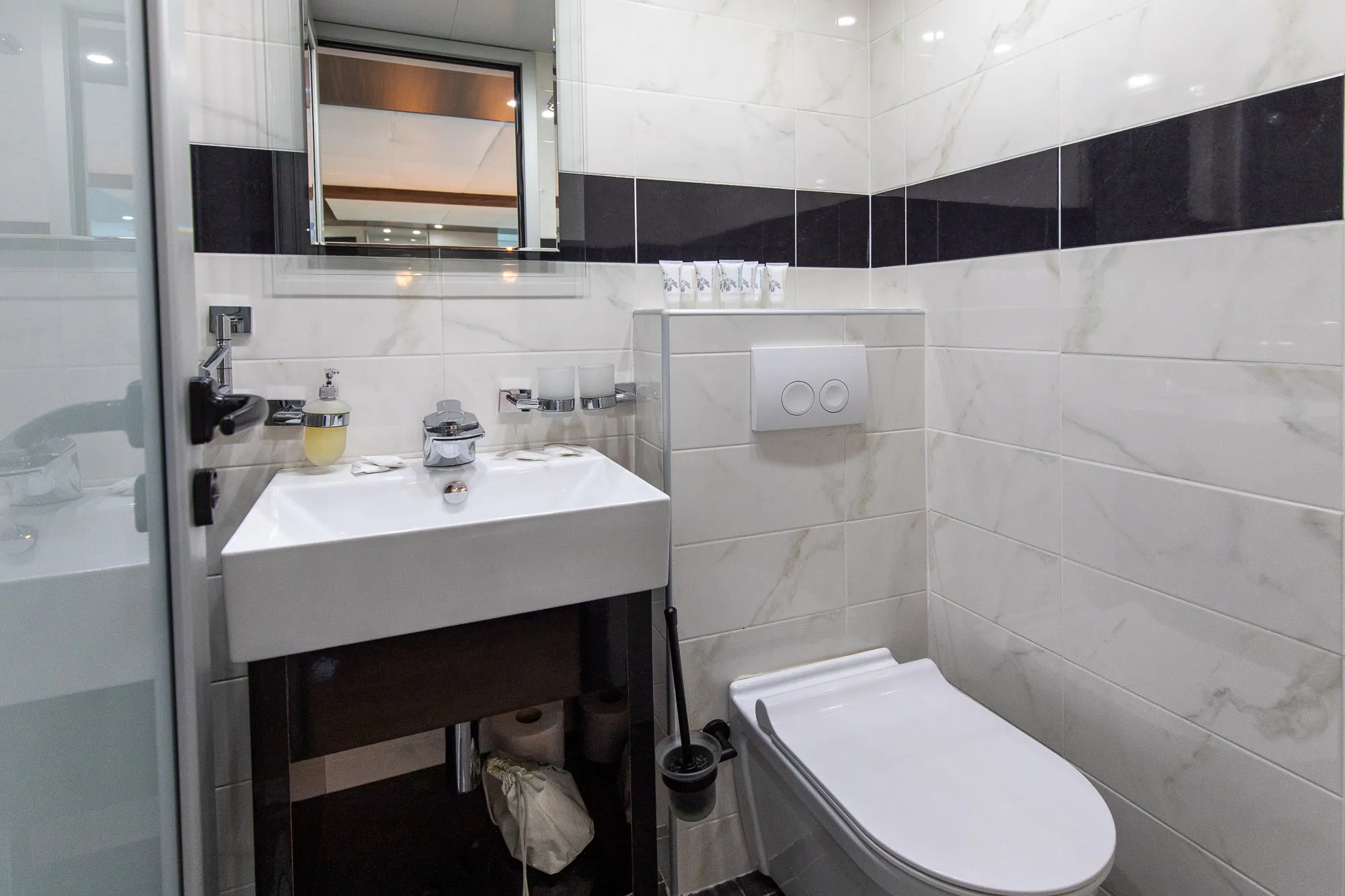 En-suite shower